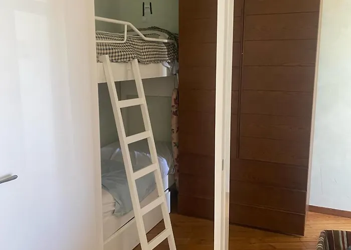 Azzurra, Sulla Calata Di Porto Venere